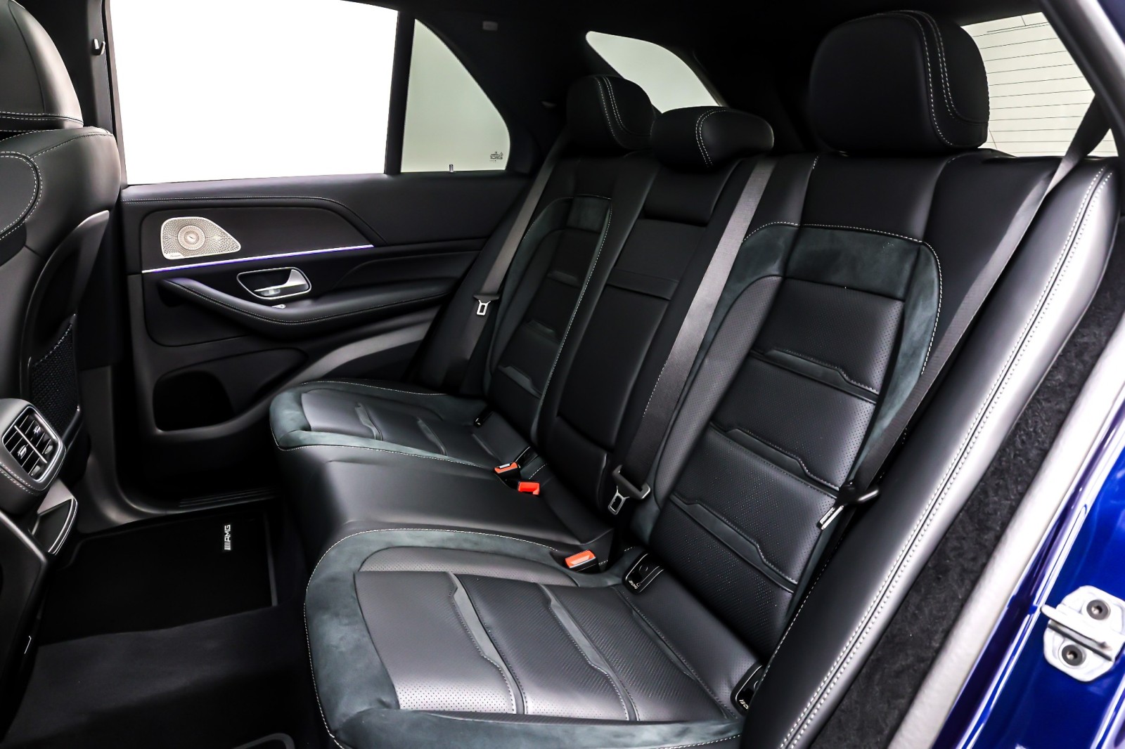 New 2026 MYSTIC BLUE METALLIC Mercedes-Benz AMG® GLE 53 image 8