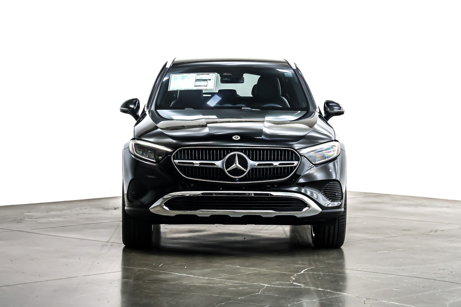 New 2026 Black Mercedes-Benz GLC 300 SUV image 2