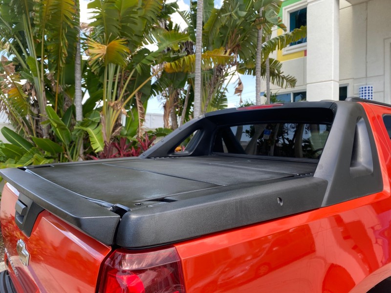 2009 Chevrolet Avalanche LT PU LOW MILES 58,696 in ,