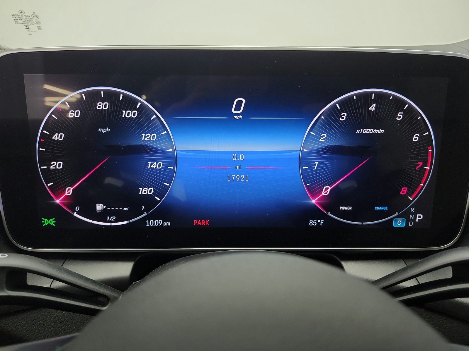 Certified Used 2023 MANUFAKTUR Diamond White Metallic Mercedes-Benz GLC 300 SUV image 9