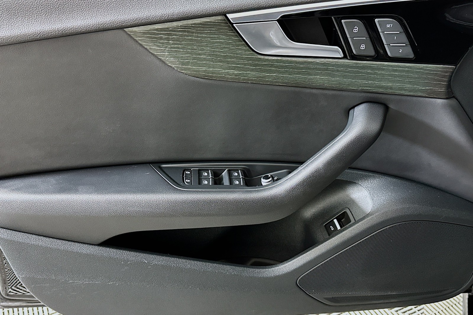 Used 2023 Mythos Black Metallic Audi S line Premium image 21