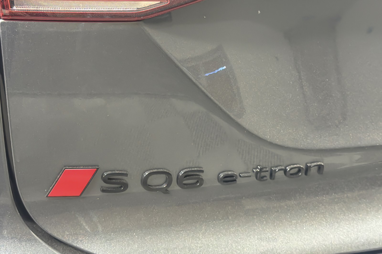 New 2027 Daytona Gray Pearl Effect Audi Premium Plus quattro image 25