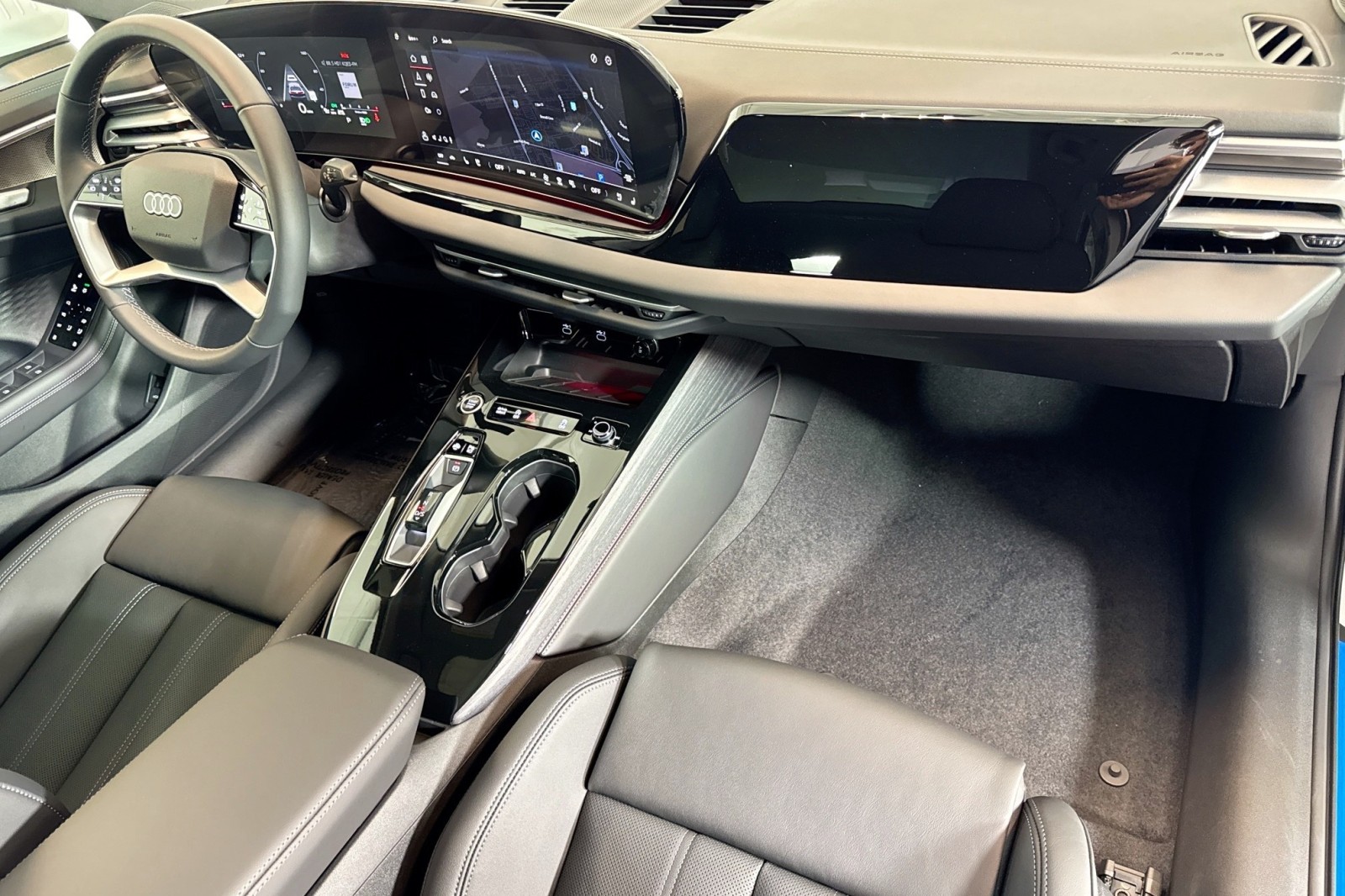 New 2025 Glacier White Metallic Audi Premium Plus 2.0 TFSI quattro image 24