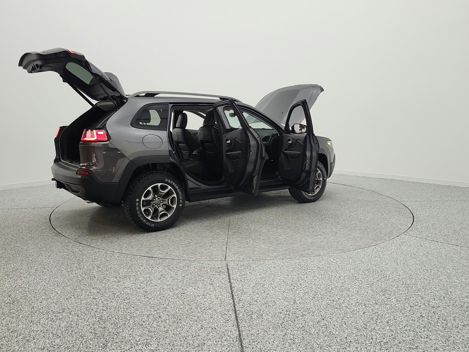 Used 2020 Granite Crystal Metallic Clearcoat Jeep Trailhawk Elite 4x4 image 11