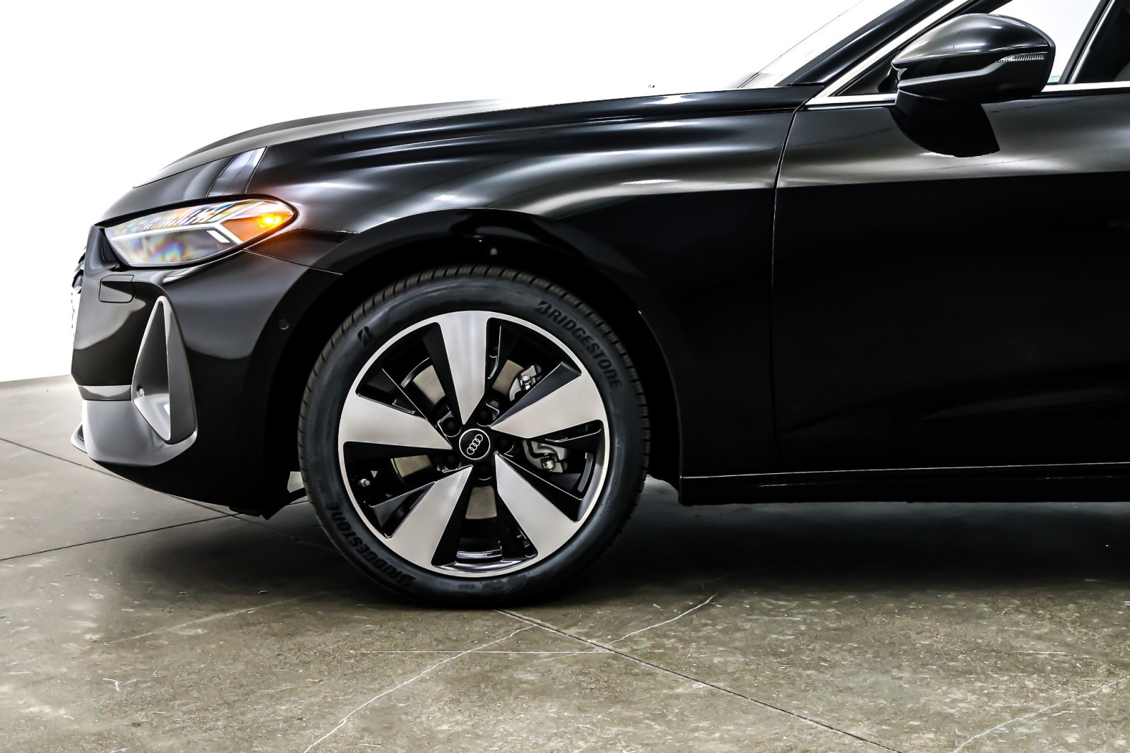 New 2025 Mythos Black Metallic Audi Premium Plus 2.0 TFSI quattro image 10