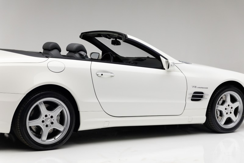 2006 Mercedes-Benz SL 55 AMG 5.5L AMG in , 