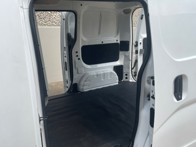 2016 Nissan NV200 S 20