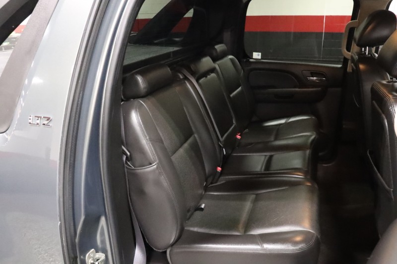 2011 Chevrolet Avalanche 4WD LTZ 4DR Truck in , 