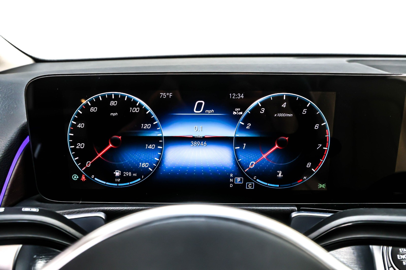 Used 2023 Polar White Mercedes-Benz GLB 250 image 18