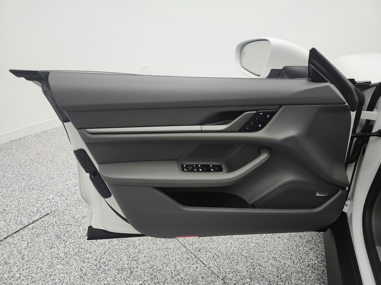 Used 2025 White Porsche RWD image 14