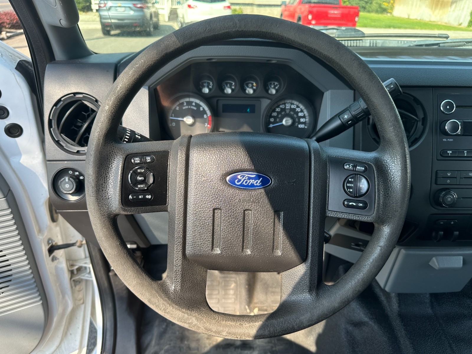 2016 Ford Super Duty F-350 DRW XL 16