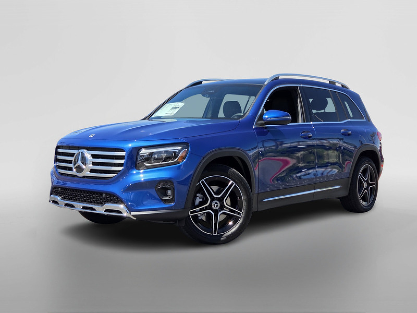 2026 Mercedes-Benz GLB GLB 250's photo
