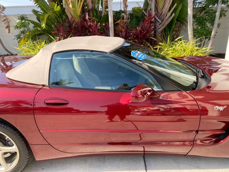 2003 Chevrolet Corvette 50TH CONVERTIBLE LOW MILES 6,742 in , 