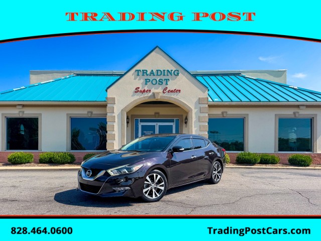  2017 Nissan Maxima SV FWD   