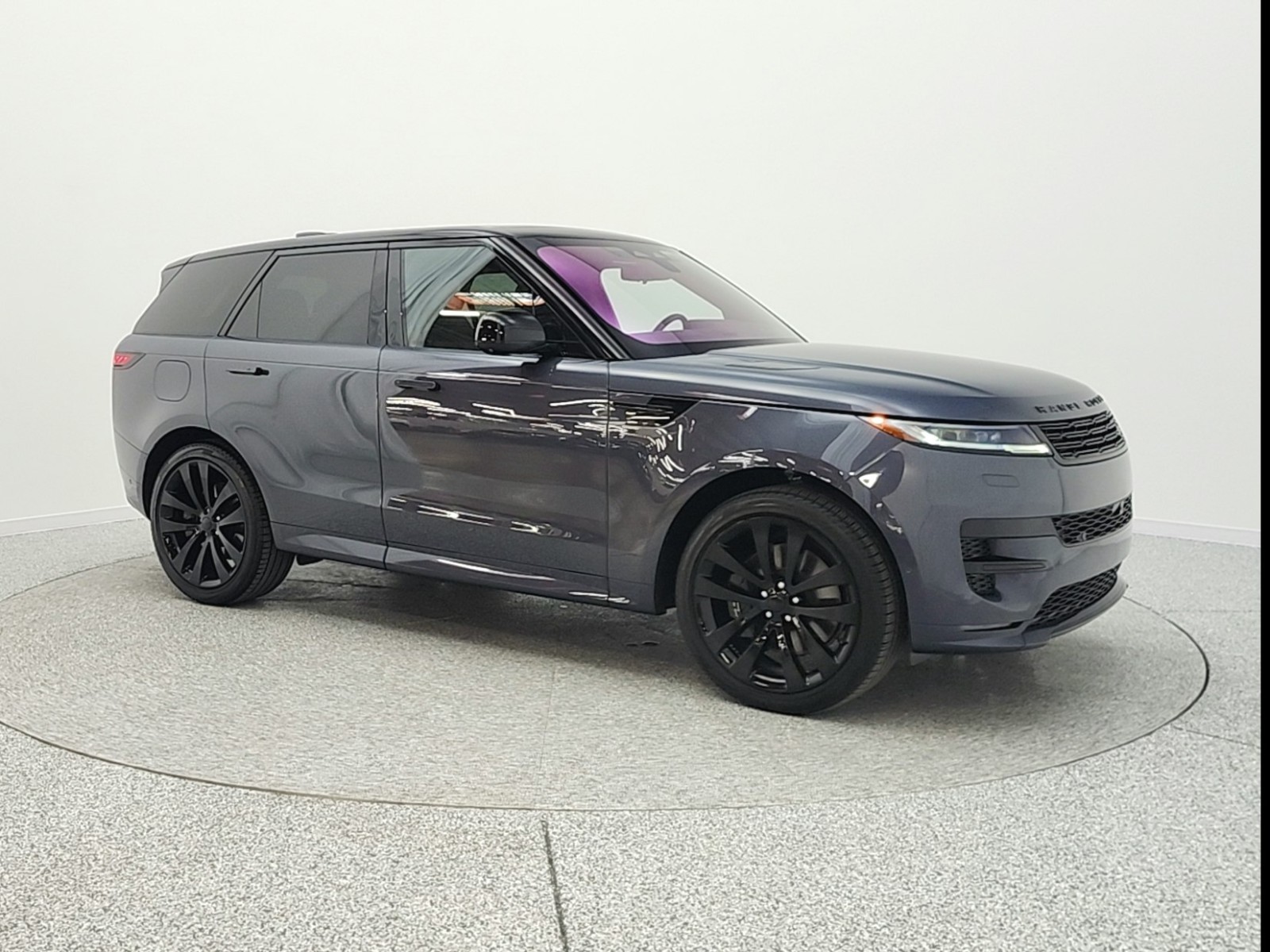 Used 2023 Varesine Blue Metallic Land Rover P530 First Edition image 3