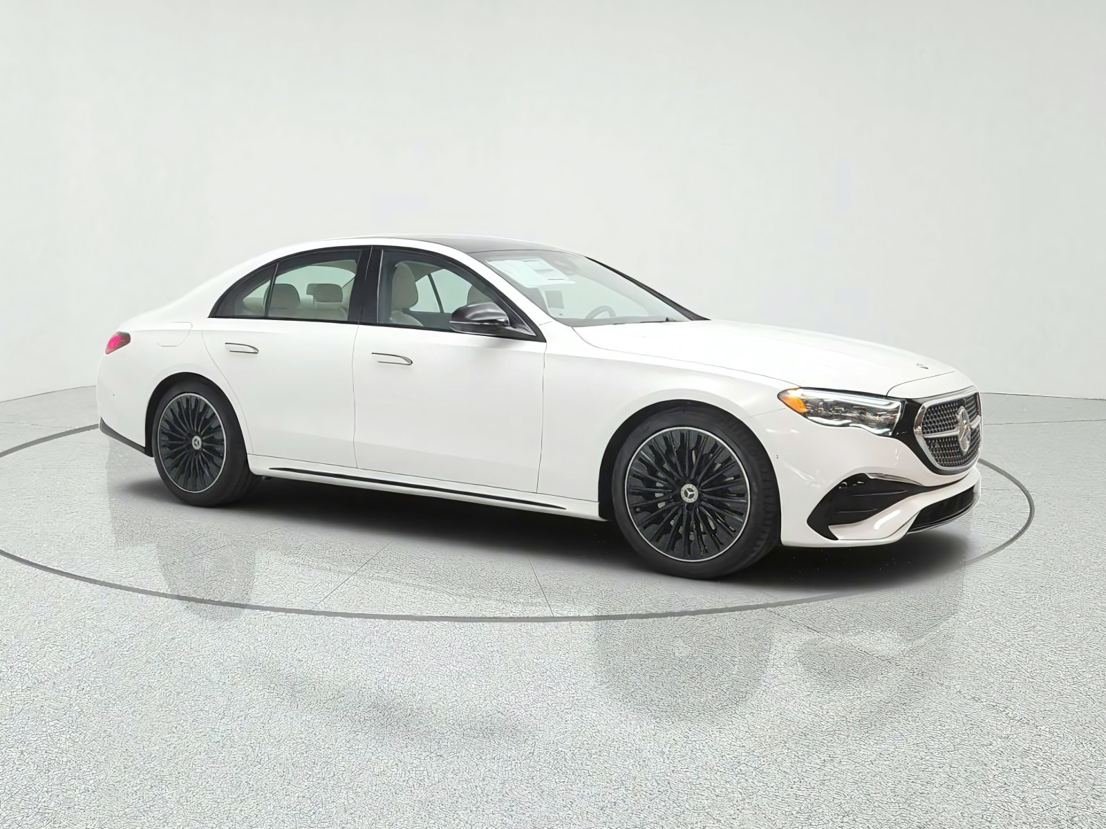 New 2027 Polar White Mercedes-Benz E 350 RWD Sedan image 3