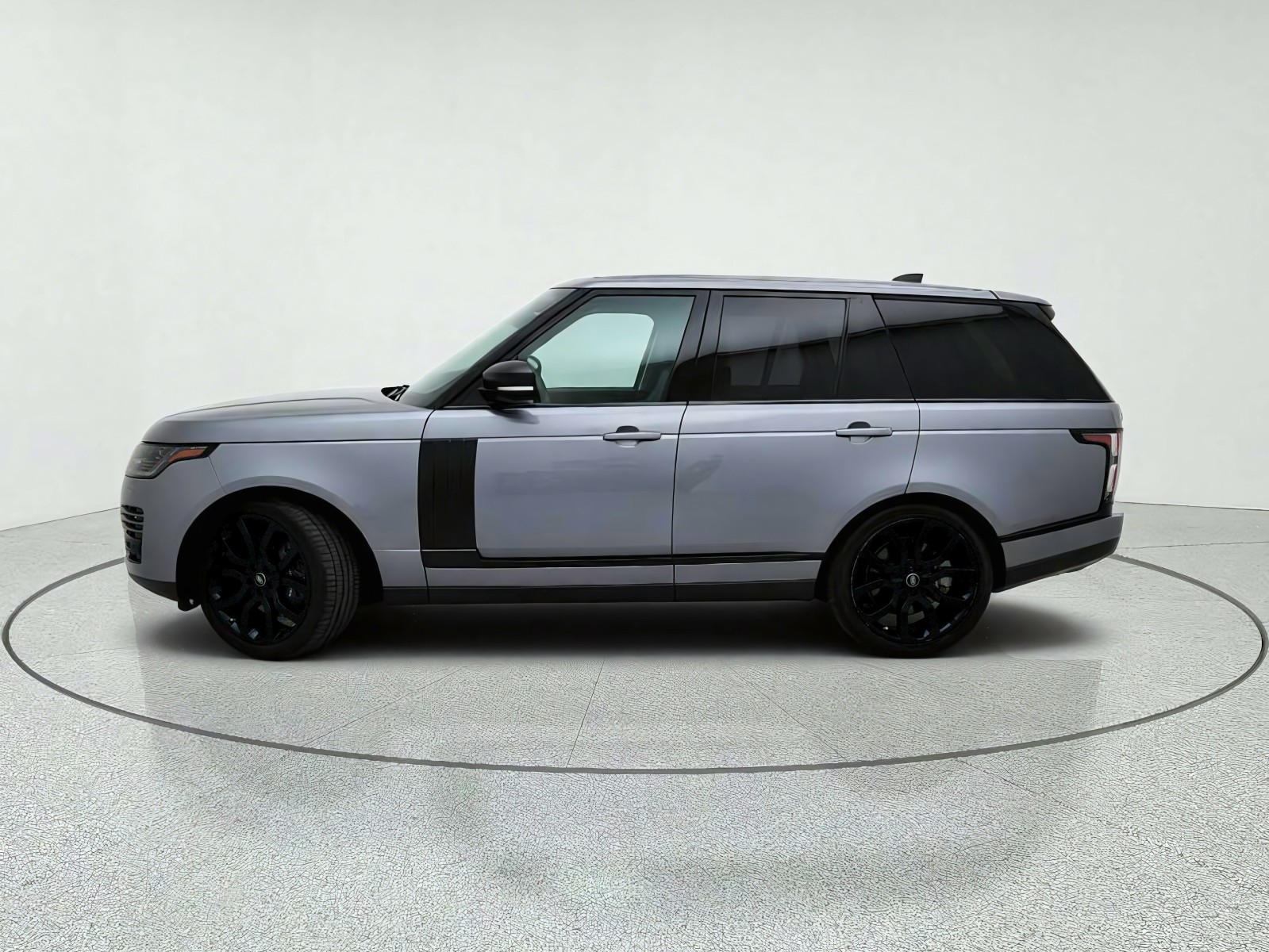 Used 2021 EIGER GREY Land Rover Westminster image 14