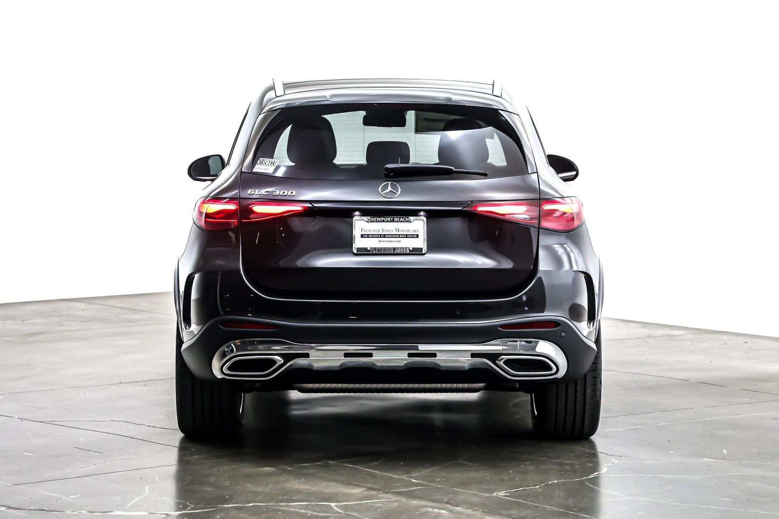New 2026 Graphite Grey Metallic Mercedes-Benz GLC 300 SUV image 3
