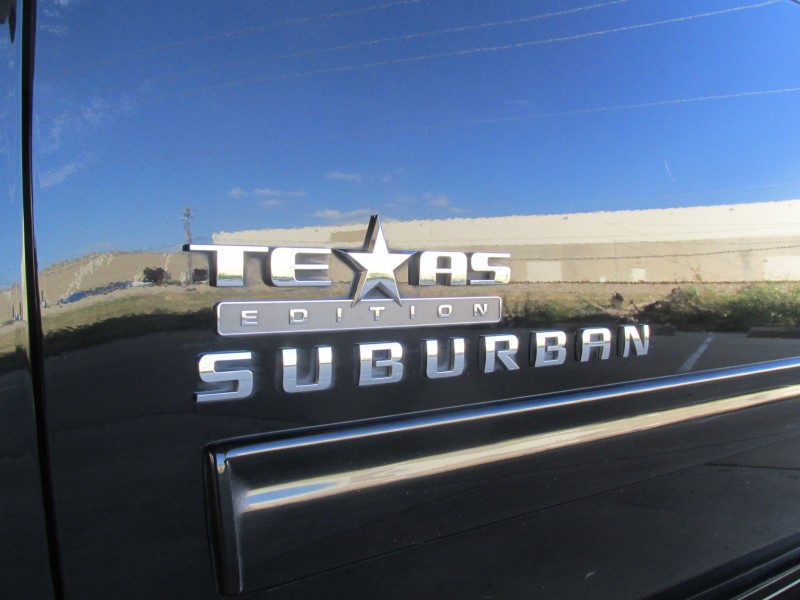 2011 Chevrolet Suburban LT in Farmers Branch, Texas