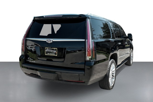 2019 Cadillac Escalade ESV Platinum 7