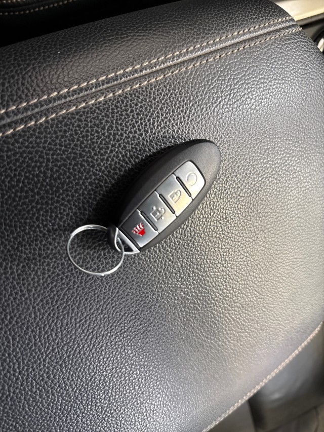 2018 Nissan Titan XD SL 4WD Cummins in , 