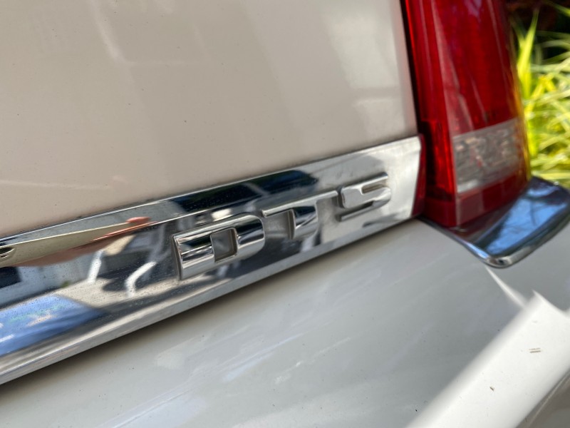 2006 Cadillac DTS LOW MILES 58,287 in , 