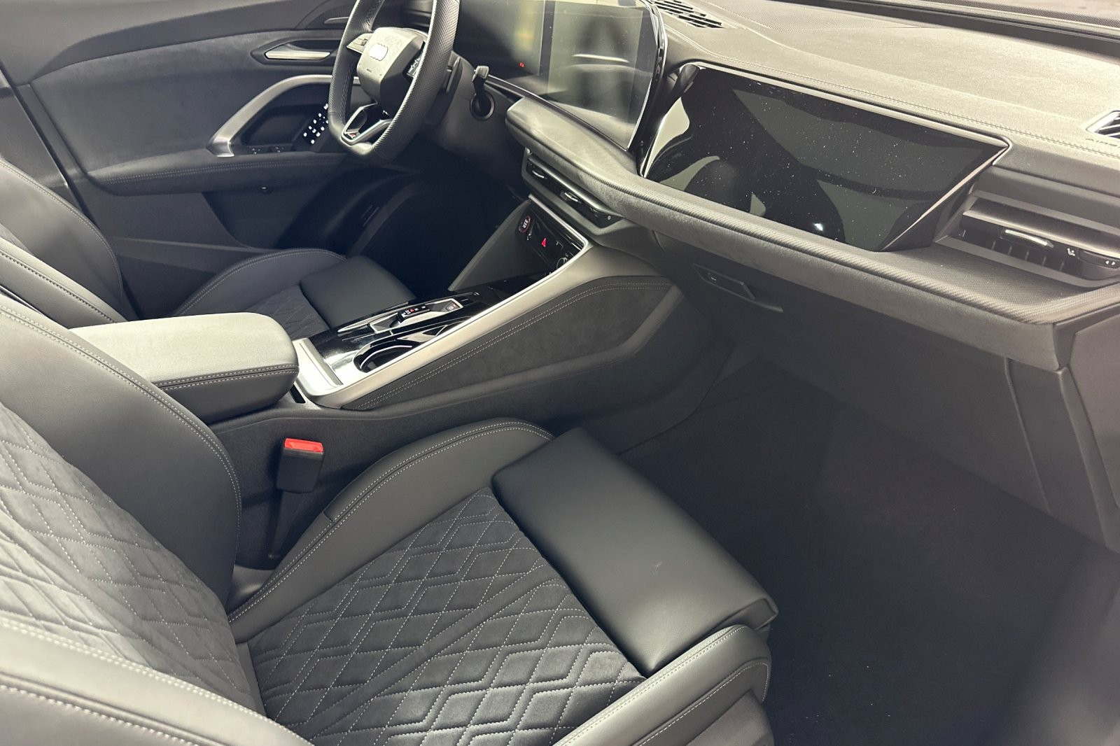 New 2026 Daytona Gray Pearl Effect Audi Premium Plus 3.0 TFSI quattro image 15