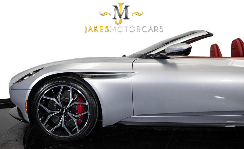 2019 Aston Martin DB11 V8 Volante ($252,016 MSRP) *ONLY 6400 MILES* in , 