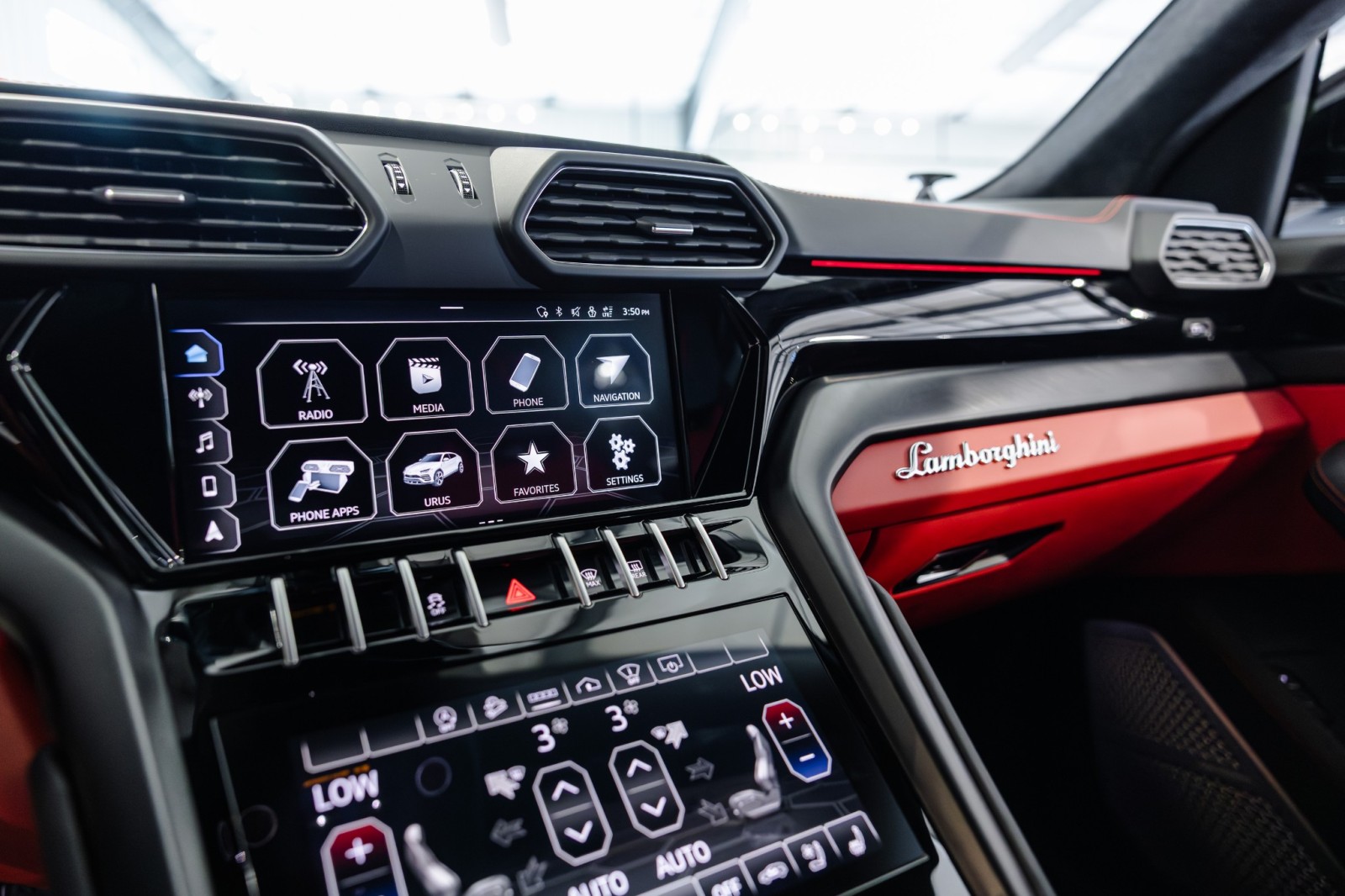 Used Car 2022 Lamborghini Urus  For Sale Under $230,000 In Boerne, Texas