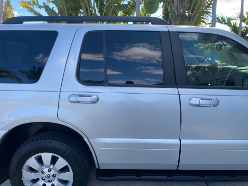 2010 Mercury Mountaineer 1 OWNER LOW MILES 78,753 in , 