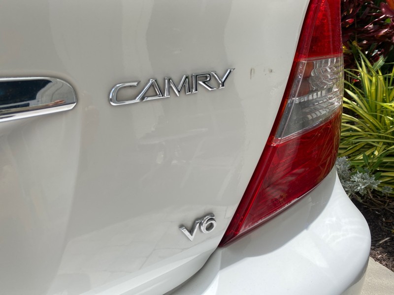 2003 Toyota Camry LE LOW MILES 61,005 in , 