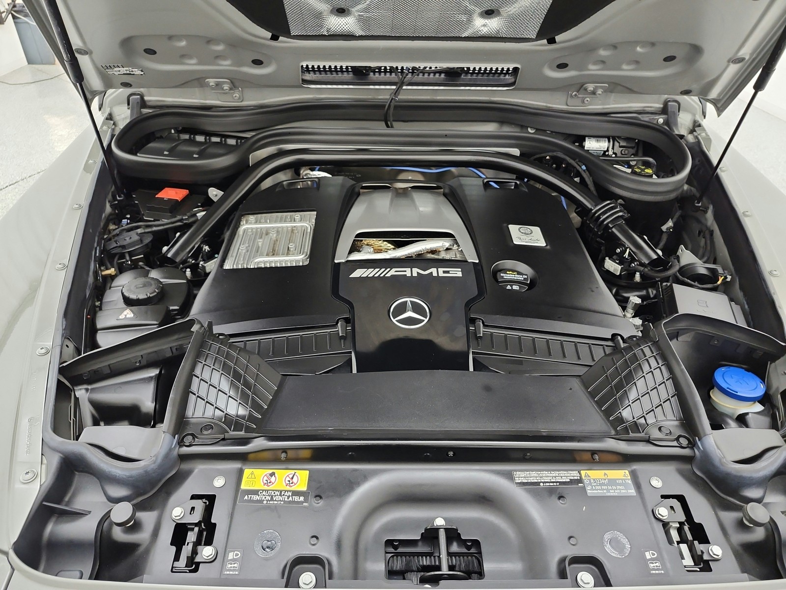 Used 2024 MANUFAKTUR Arabian Grey Mercedes-Benz AMG® G 63 4MATIC SUV image 17