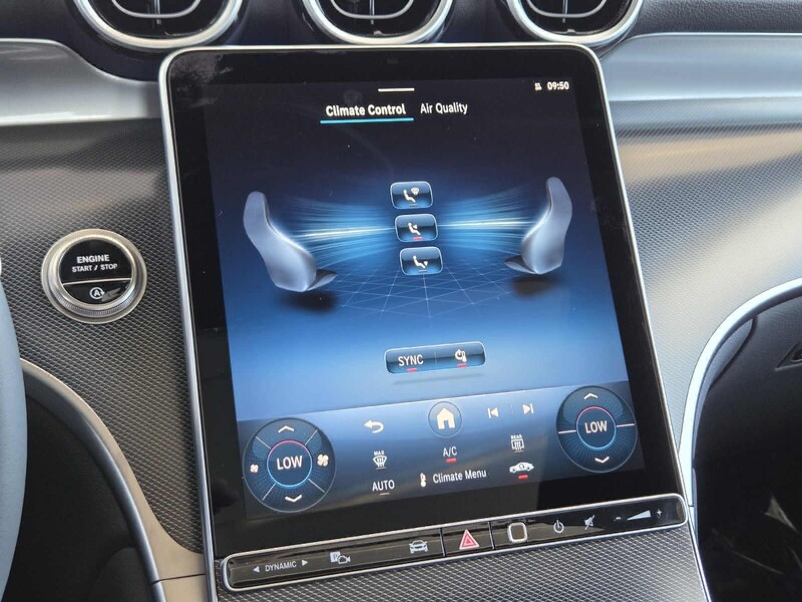 New 2027 Polar White Mercedes-Benz GLC 300 SUV image 24
