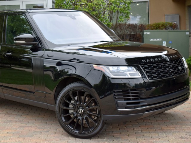 2018 Land Rover Range Rover Supercharged Navi Leather Heated Seats Rear Camera MSRP $88,700 5