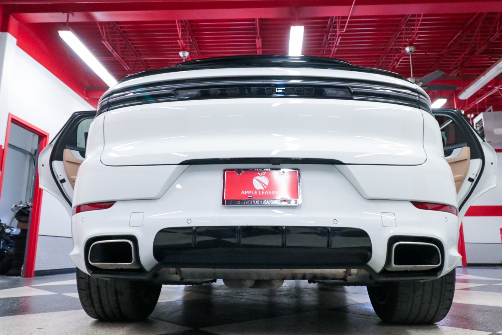 Used Car 2025 Porsche Cayenne  For Sale Under $90,000 In Austin, Texas