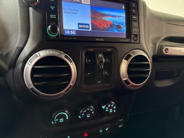 2015 Jeep Wrangler Unlimited Rubicon Hard Rock 4WD V6 Custom in ,