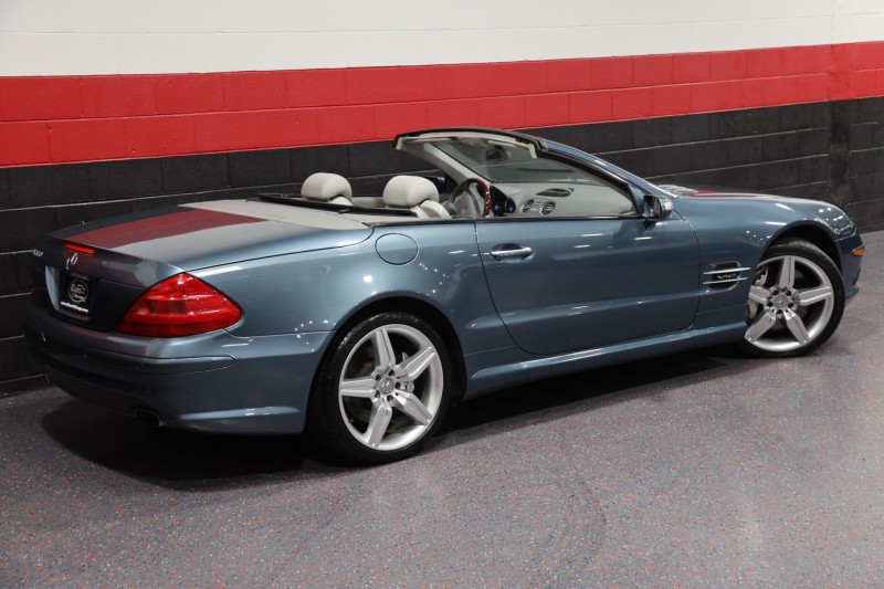 2004 Mercedes-Benz SL600 V12 AMG Sport 2dr Convertible in , 