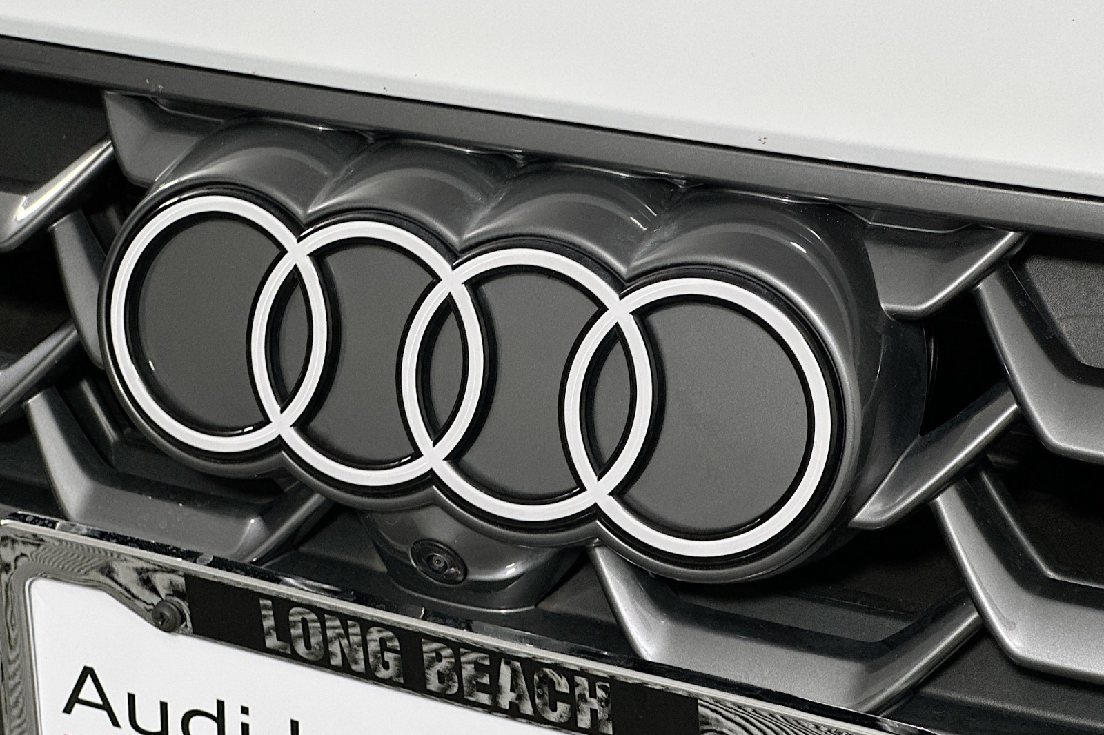 Used 2025 Glacier White Metallic Audi Premium Plus image 15