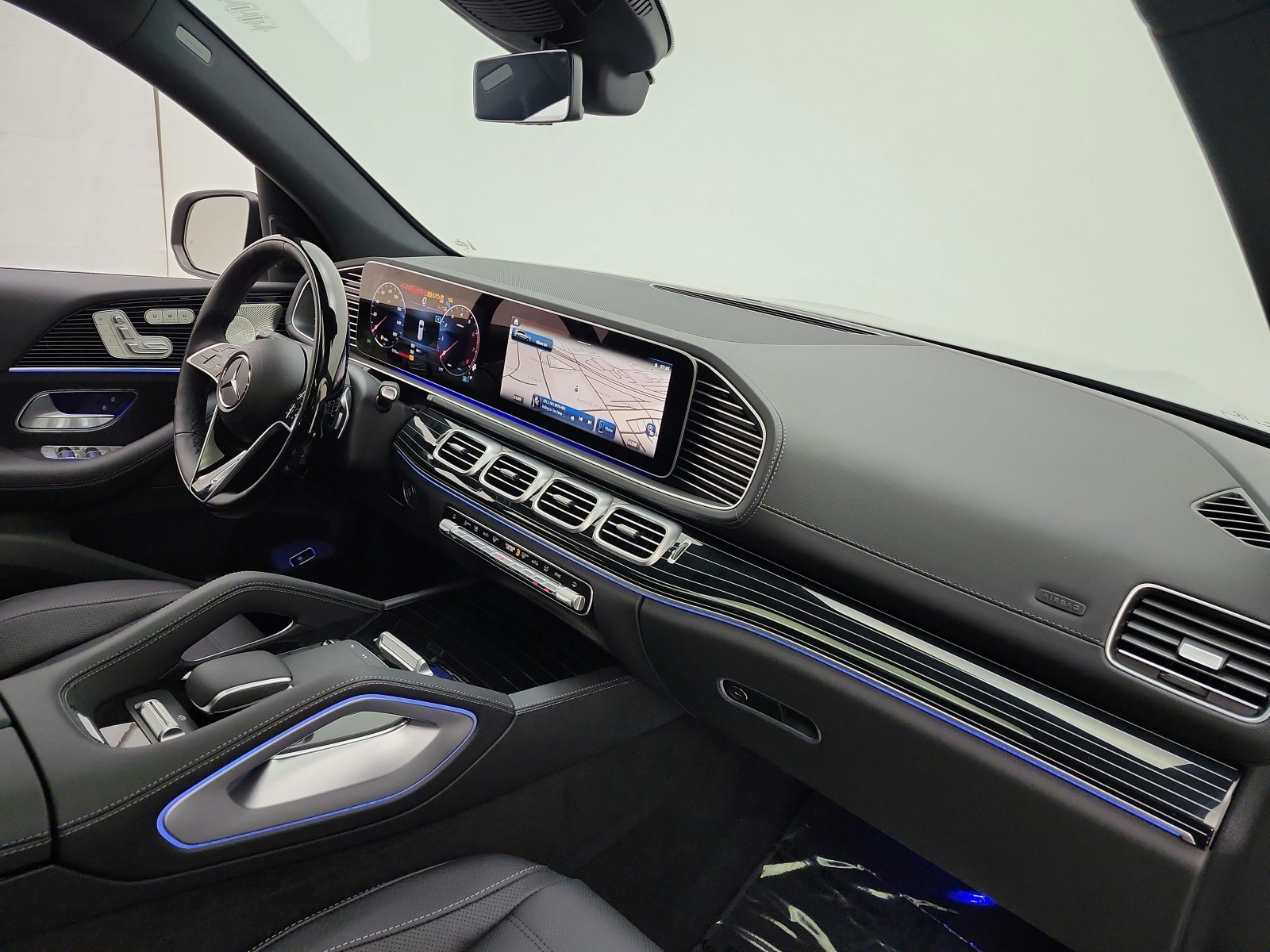 New 2026 MANUFAKTUR Alpine Grey Mercedes-Benz GLS 450 image 14