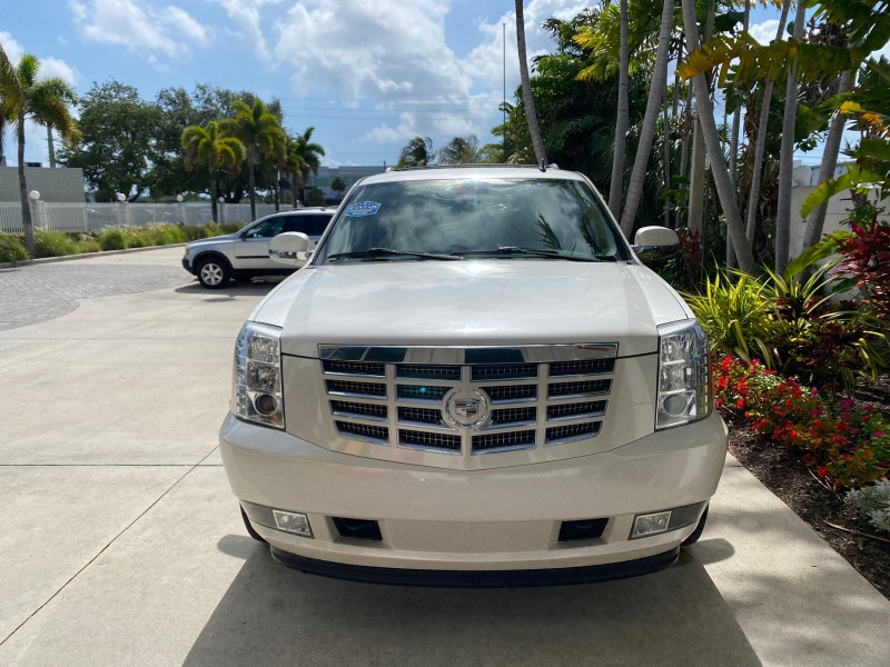 2010 Cadillac Escalade SUNROOF NAV Premium LOW MILES 66,933 in ,