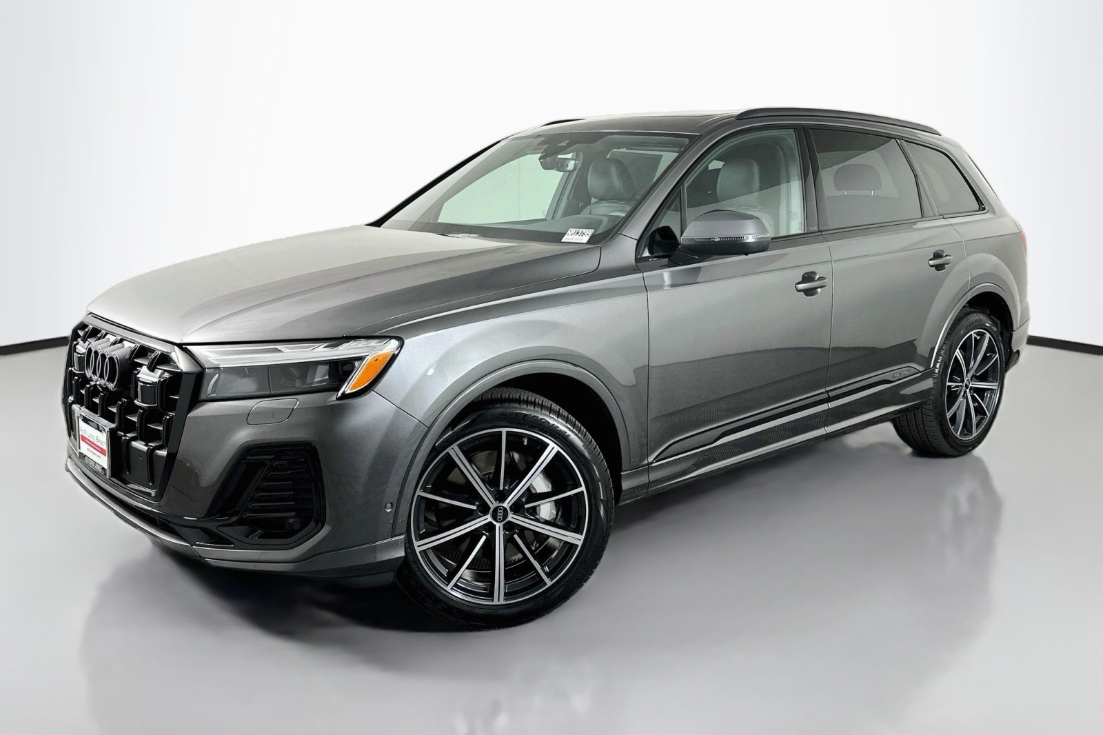 2026 Audi Q7 Premium Plus