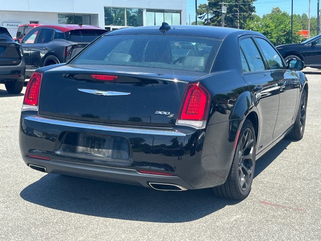 Chrysler30012