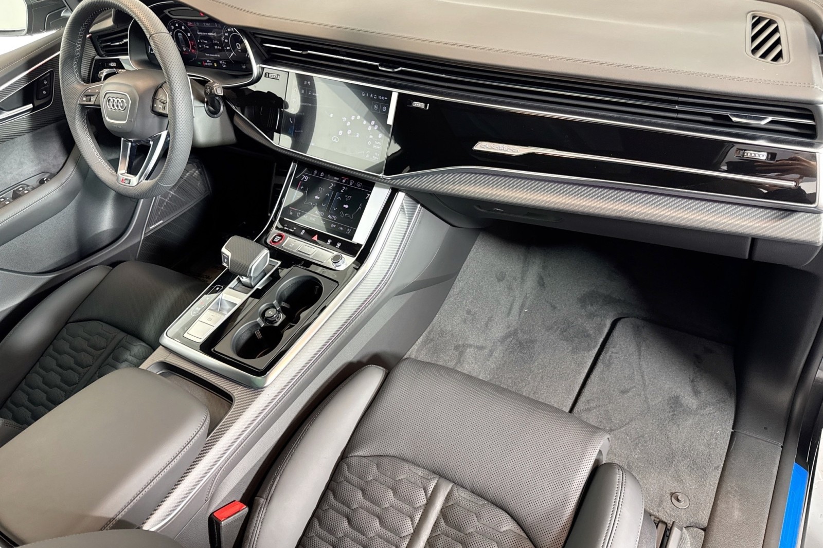 New 2026 Daytona Gray Pearl Effect Audi performance quattro image 26