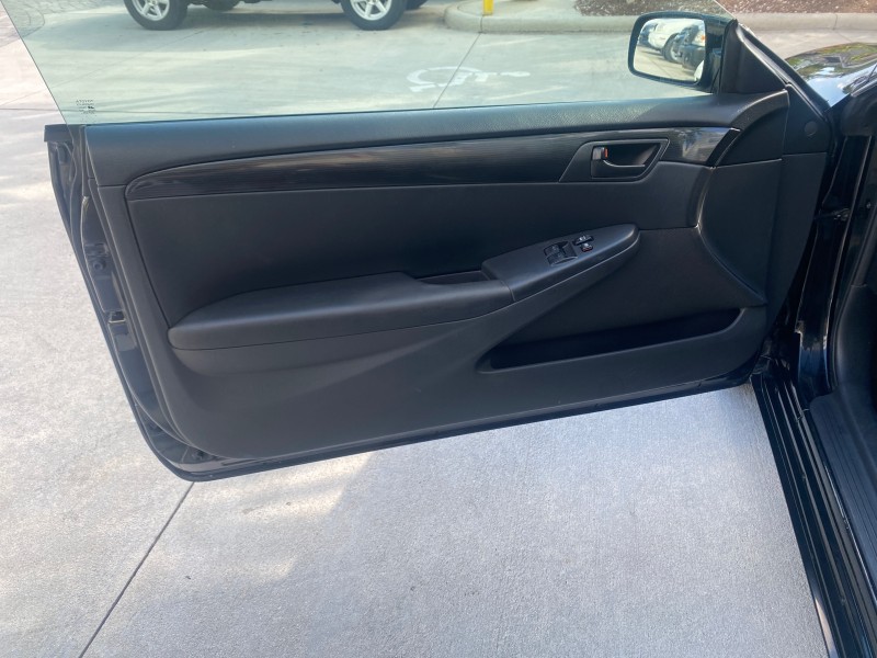 2006 Toyota Camry Solara SE V6 CONV LOW MILES 57,572 in ,