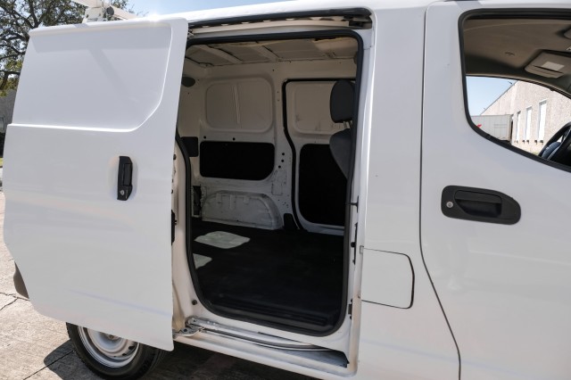 2019 Nissan NV200 Compact Cargo S 35