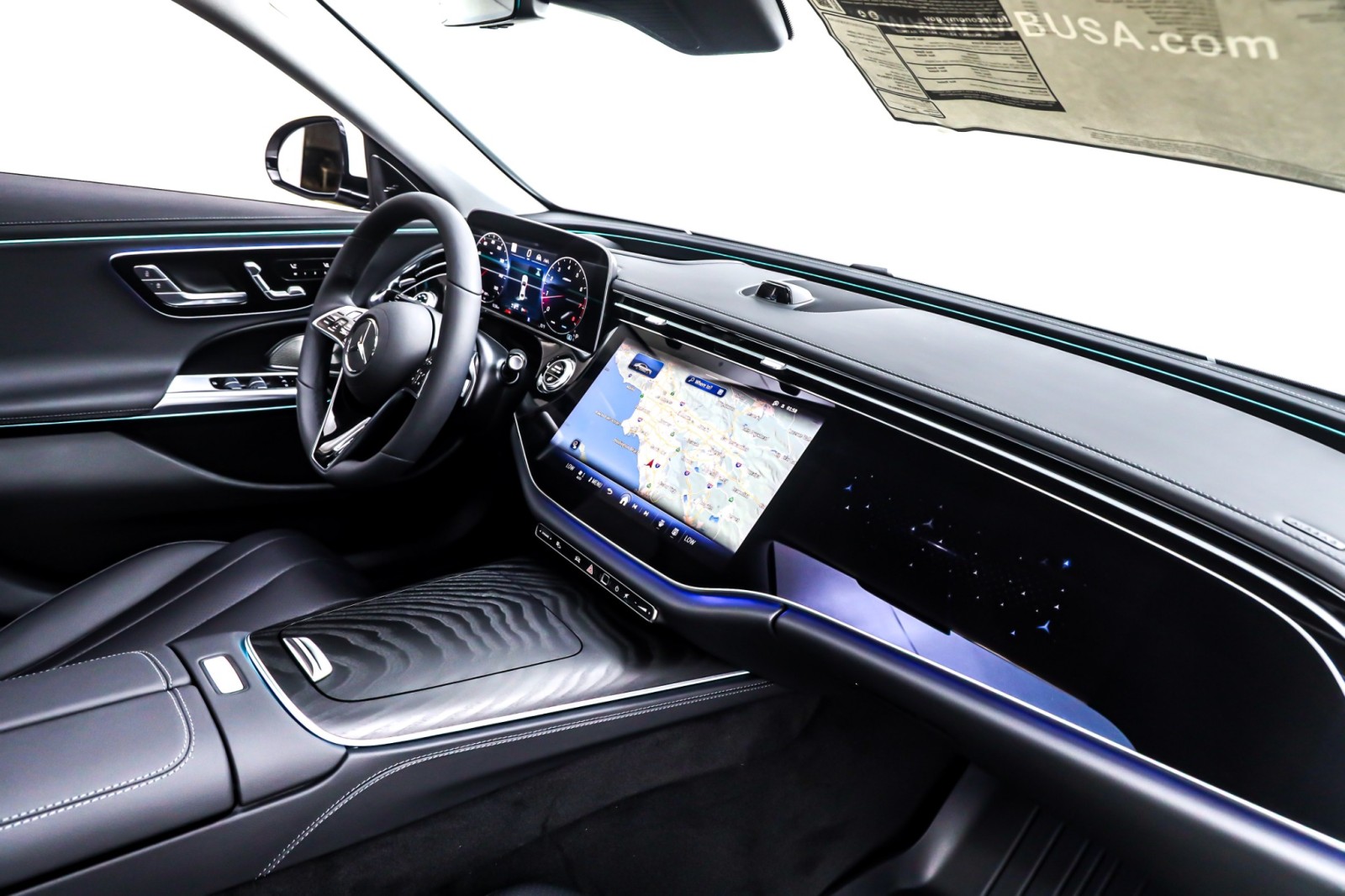 New 2025 Polar White Mercedes-Benz E 350 image 5