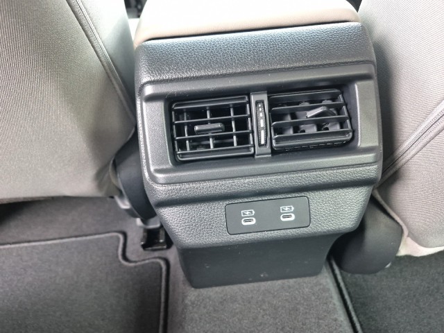 HondaAccord Sedan29
