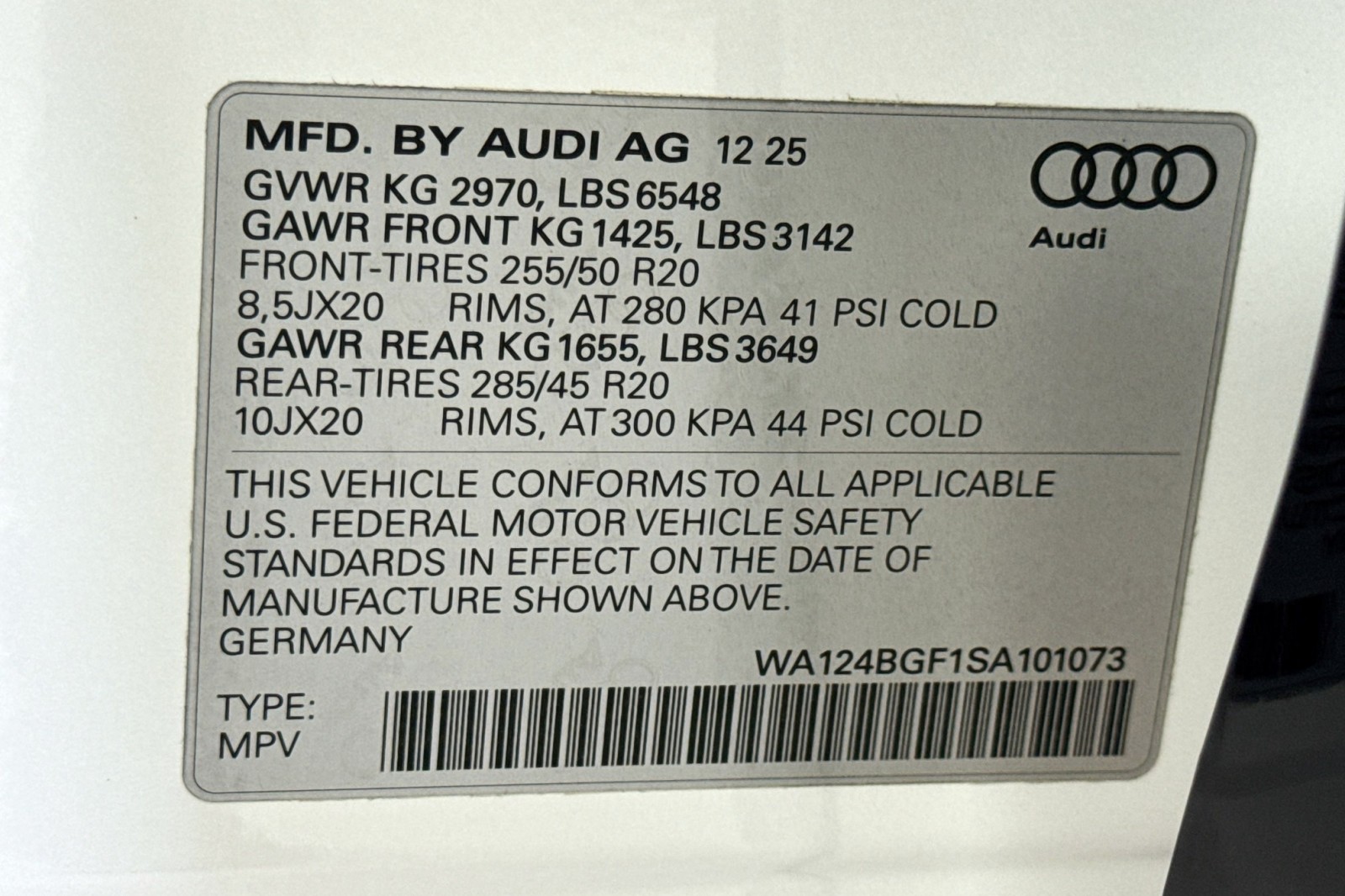 New 2025 Glacier White Metallic Audi Premium Plus quattro image 29