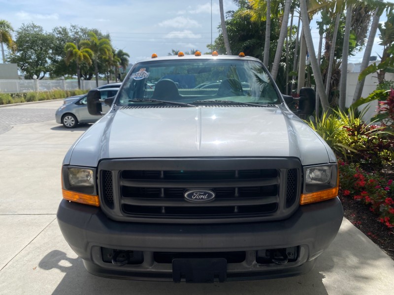 2001 Ford Super Duty F-350 DRW XL 1 OWNER LOW MILES 14,269 in , 