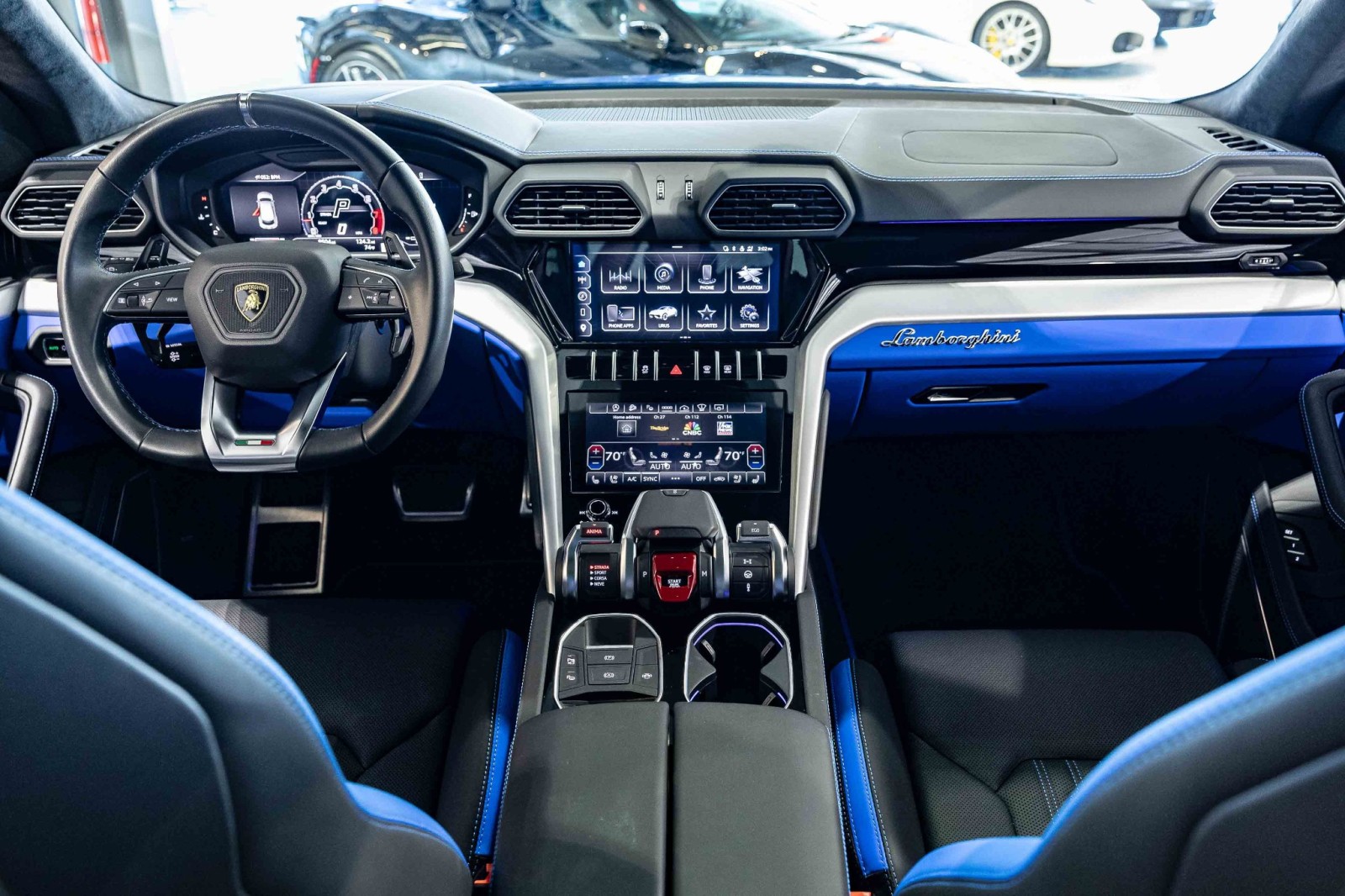 Used Car 2023 Lamborghini Urus  S For Sale Under $250,000 In Boerne, Texas